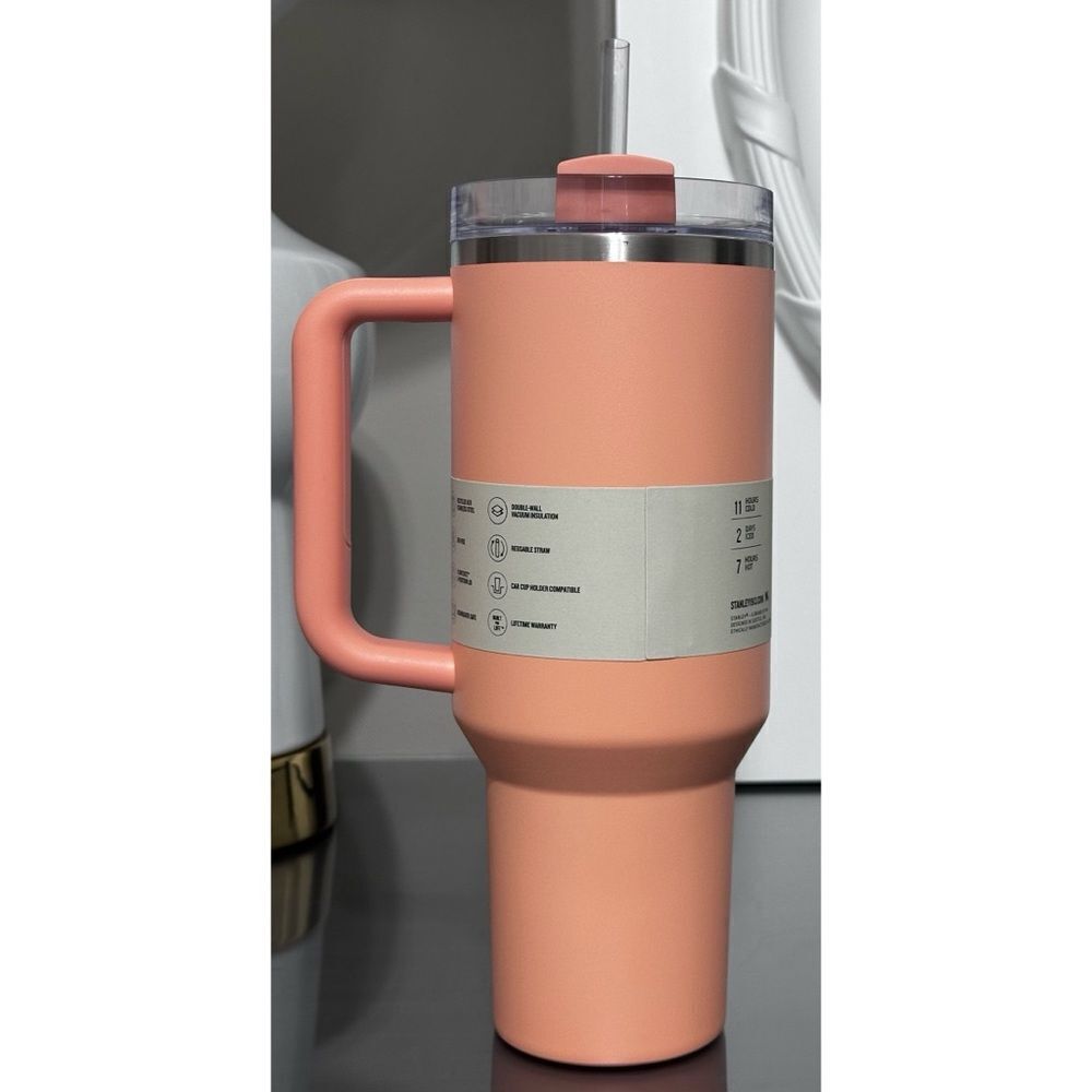 Stanley Quencher H2.0‎ FlowState Tumbler 40oz, MELON - Picture 2 of 4